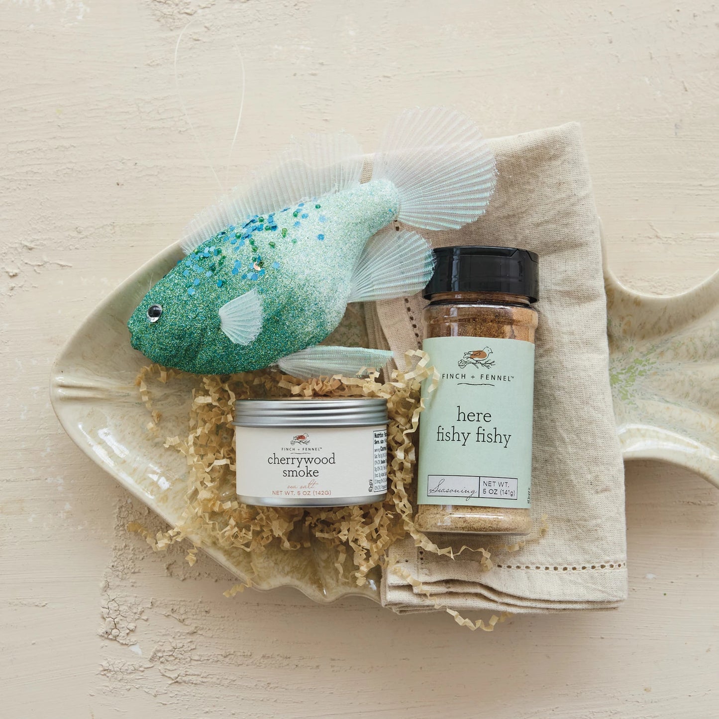 5 oz. Here Fishy Fishy Seasoning